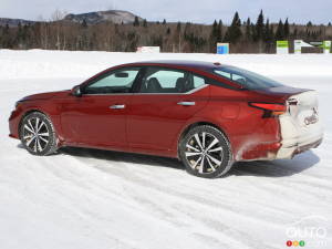 2019 Nissan Altima Reviewed in the Snow: The sedan is not dead – long live the sedan!