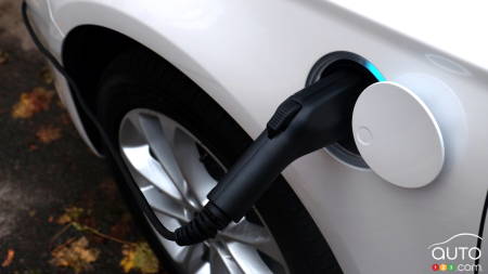 2019 Hybrid and Electric Car Guide: The Plug-In Hybrids