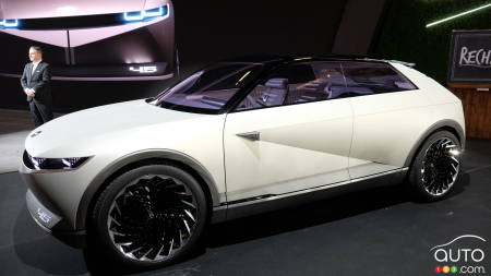 Montréal 2020 : Hyundai présente son concept rétrofuturiste, le 45 EV