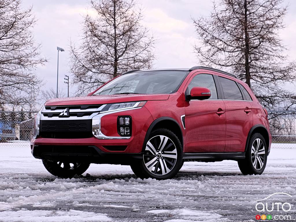 2020 Mitsubishi RVR