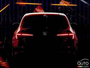 Honda Teases First Glimpse of Next-Gen 2022 Civic