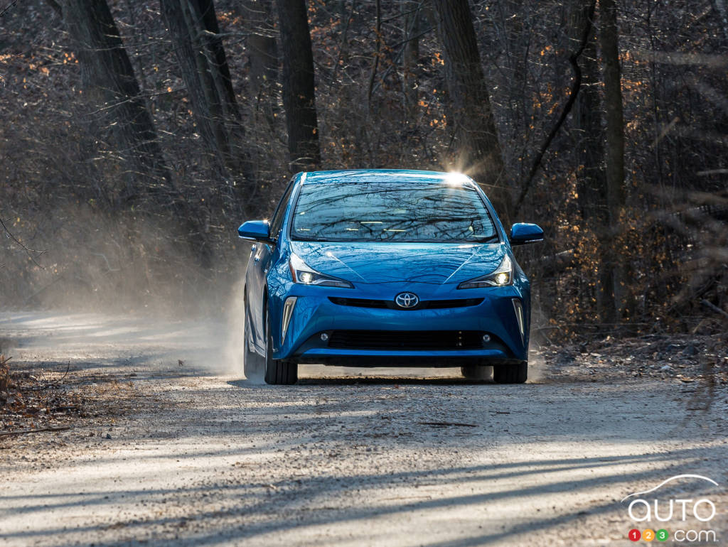 Toyota Prius AWD-e