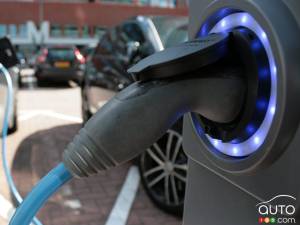Electric Vehicles: 7 Out of 10 Americans Say they’re Interested