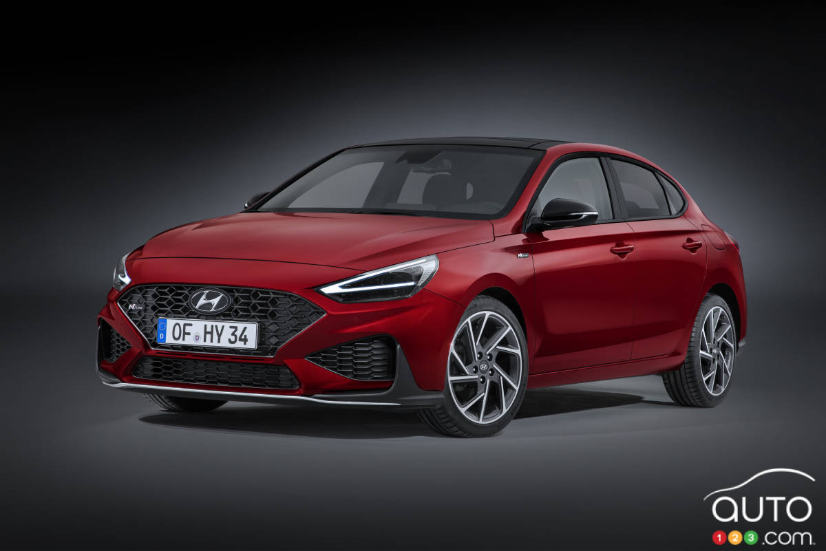 Hyundai Presents the next Elantra GT… in the form of the European i30