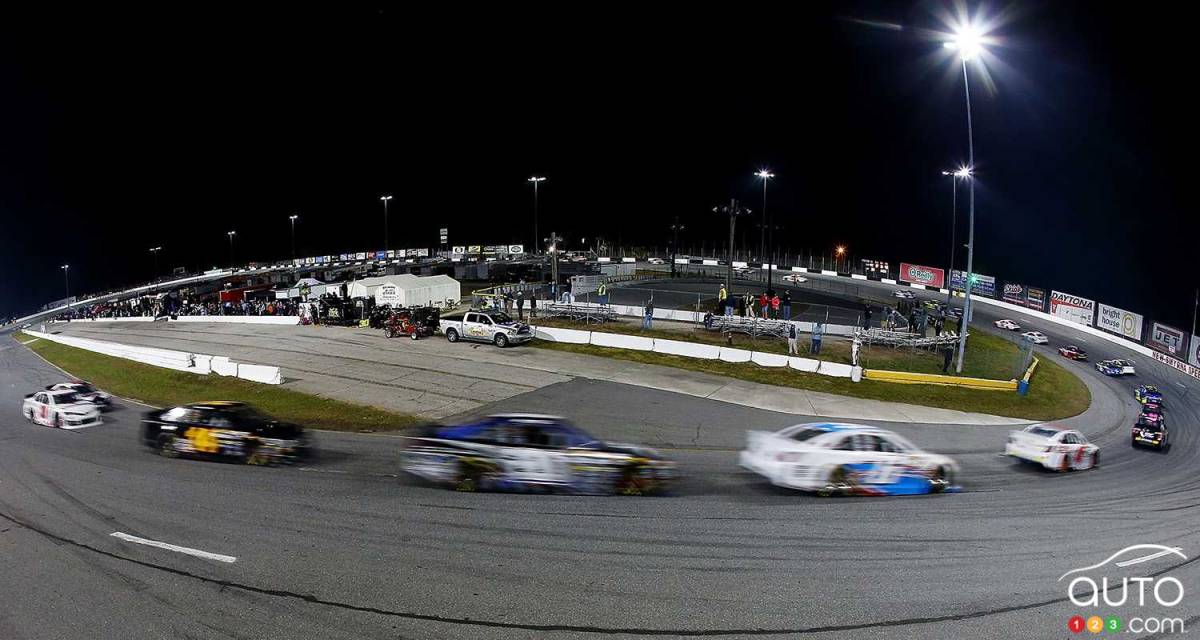NASCAR Relaunches its Season with 7 Races in 10 Days
