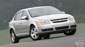 Enquête concernant 614 000 Chevrolet Cobalt, HHR pour un problème de fuite de carburant