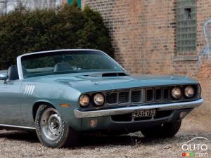 A 1971 Plymouth Cuda Convertible with Hemi Engine Is Going to Auction