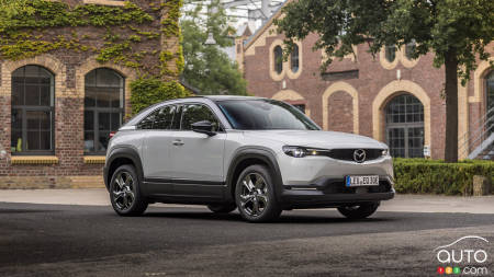 Mazda Canada annonce la dotation et le prix de son nouveau MX-30 2022