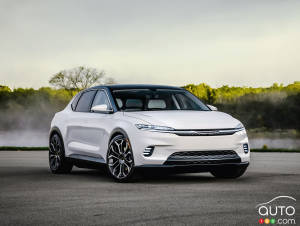 CES 2022: The All-Electric Chrysler Airflow Concept Inches Towards a Production Version