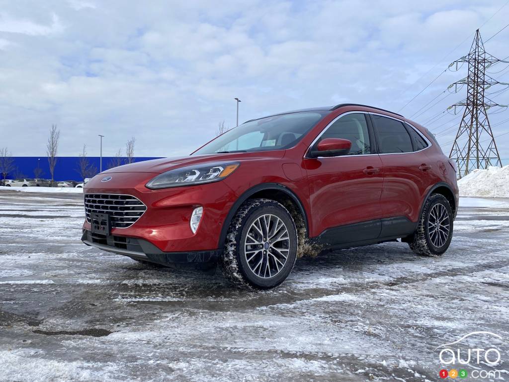 Ford Escape PHEV 2022