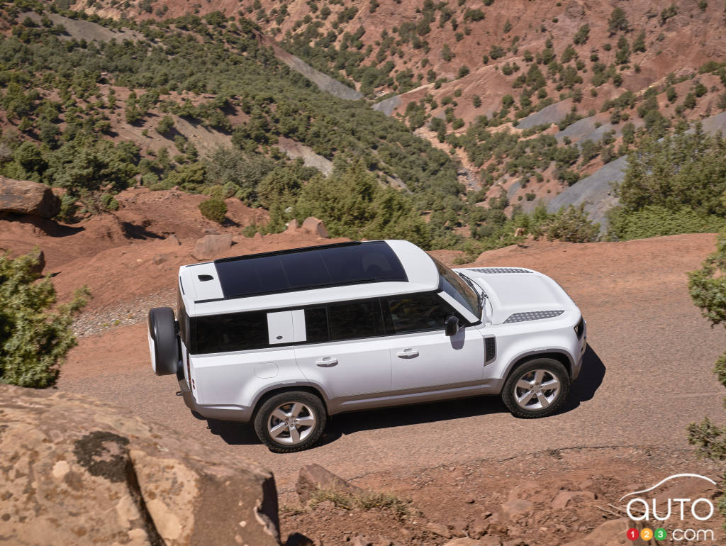 Land Rover Defender 130
