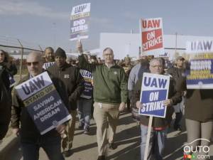 Stellantis, UAW Reach Tentative Deal on New Labour Contract