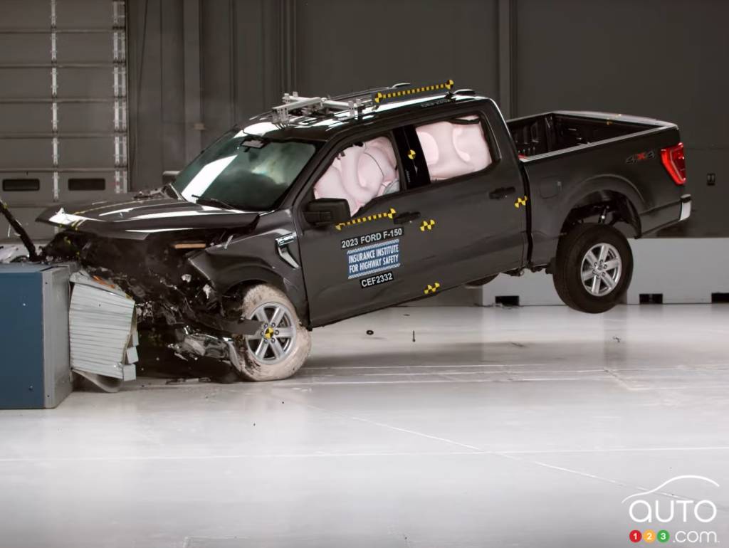 The IIHS rated big Americna pickup poorly for rear-seat safety