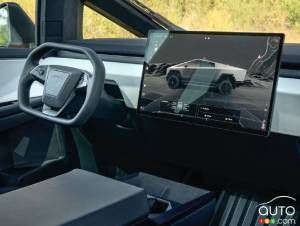 Des photos de l’intérieur du Tesla Cybertruck apparaissent en ligne