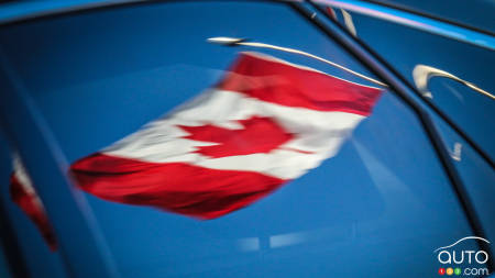 Ottawa confirme ses cibles pour la vente de véhicules électriques au Canada