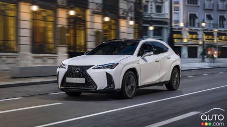 2025 Lexus UX: More Power and a New Hybrid System