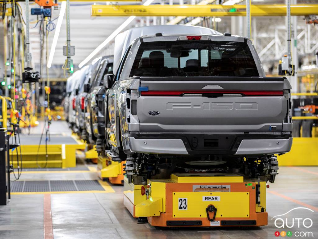 Le Ford F-150 Lightning en production