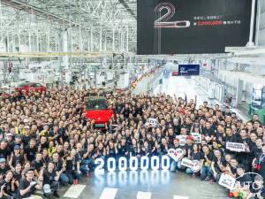 Tesla : production du deux millionième véhicule à Shanghai