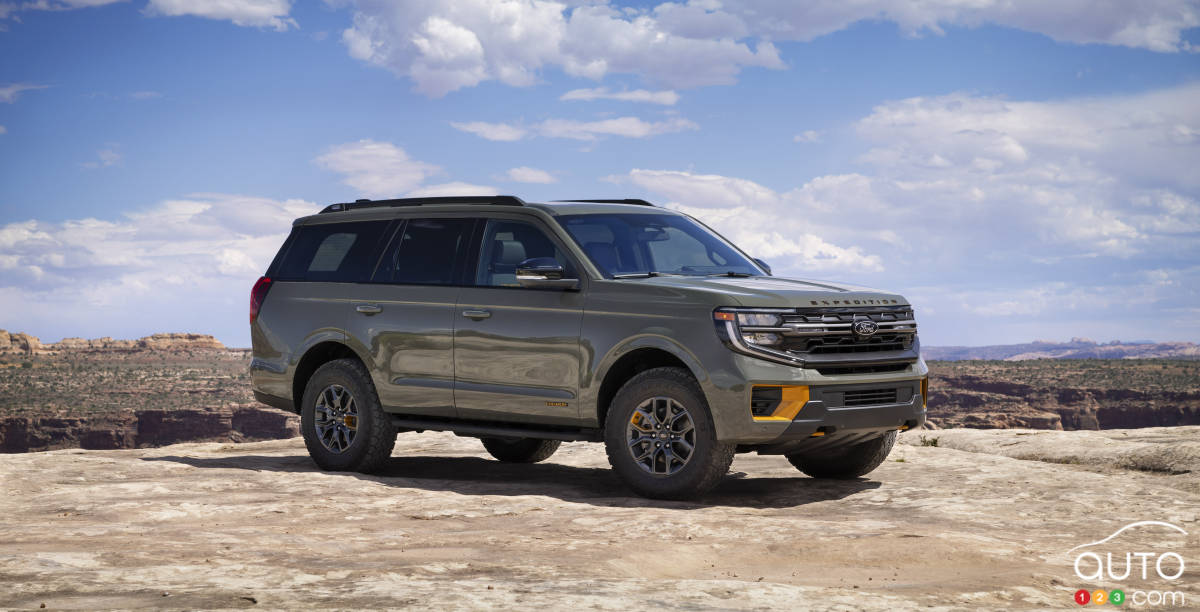 Ford Presents Renewed 2025 Expedition