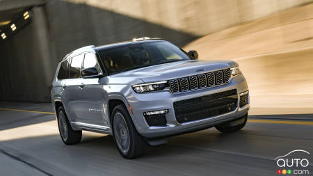 Jeep Withdraws V8 From Offering for 2025 Grand Cherokee L