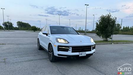 2024 Porsche Cayenne S E-Hybrid Review: Where Luxury, Power and Fuel Economy Intersect