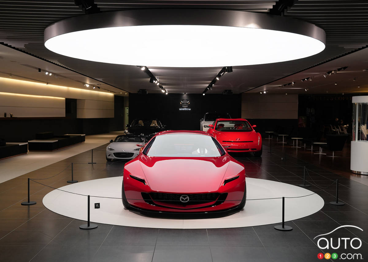 Mazda confirms production of Iconic SP