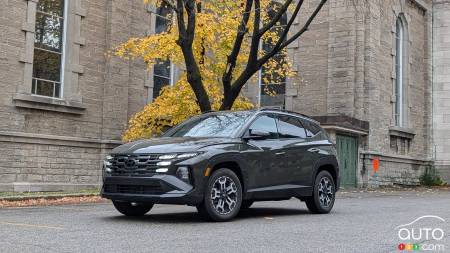 Hyundai Recalling Some 2025 Tucson, Santa Cruz Vehicles Over Rollaway Risk