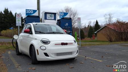 Fiat 500e Production Paused Again