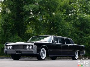 Une Lincoln Continental 1965 du président Johnson vendue 130 000 $