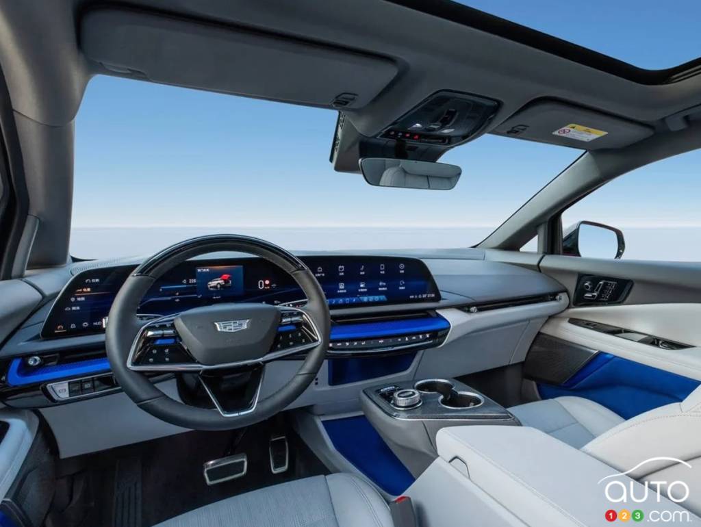 Habitacle du Cadillac Optiq 2025
