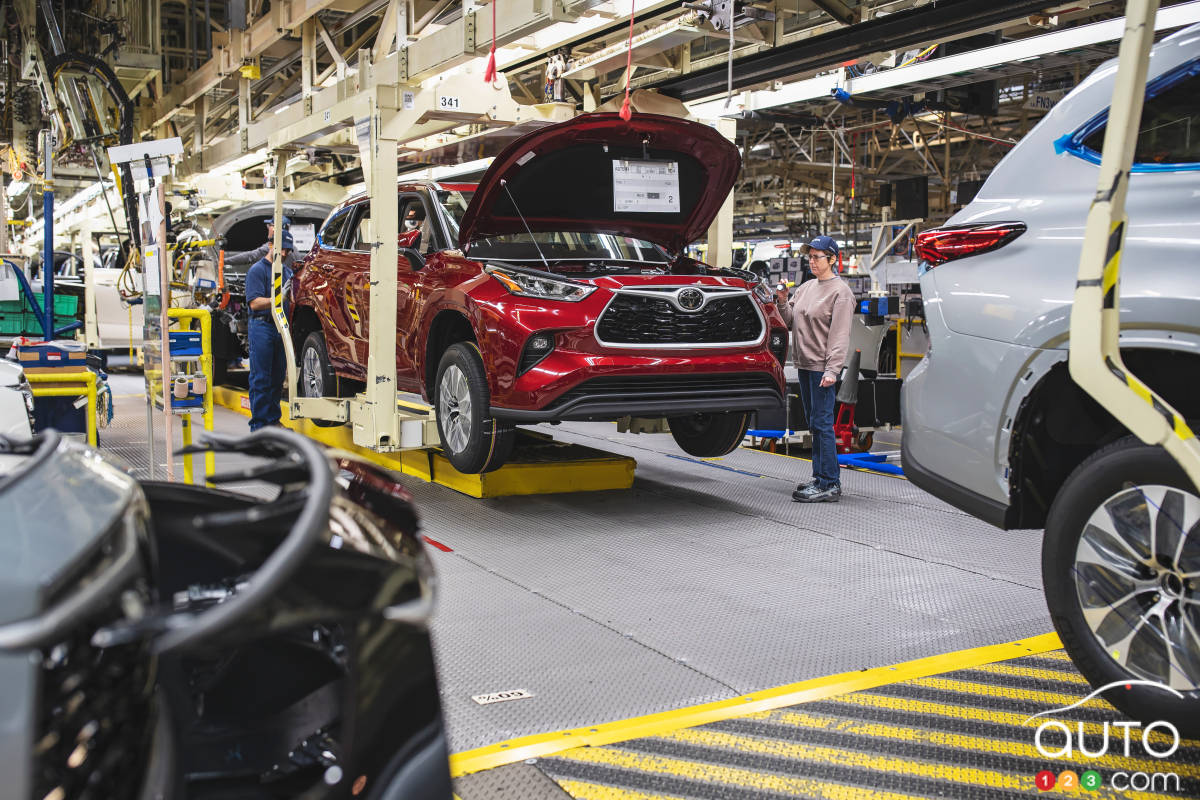 Toyota investit 1,4 milliard en électrification à son usine de Princeton, en Indiana