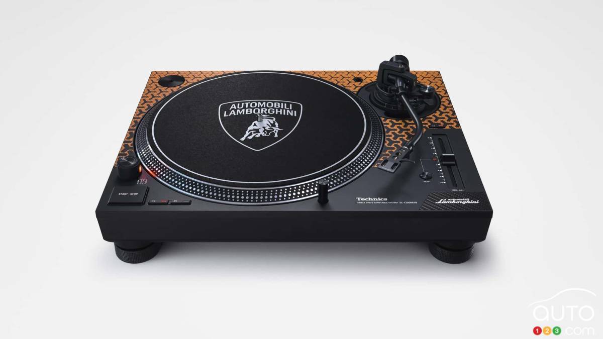 Lamborghini offers Vinyl LP Featuring Hit Sounds of... its V12 engines