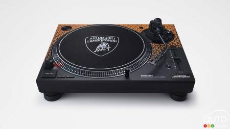 Lamborghini offers Vinyl LP Featuring Hit Sounds of... its V12 engines