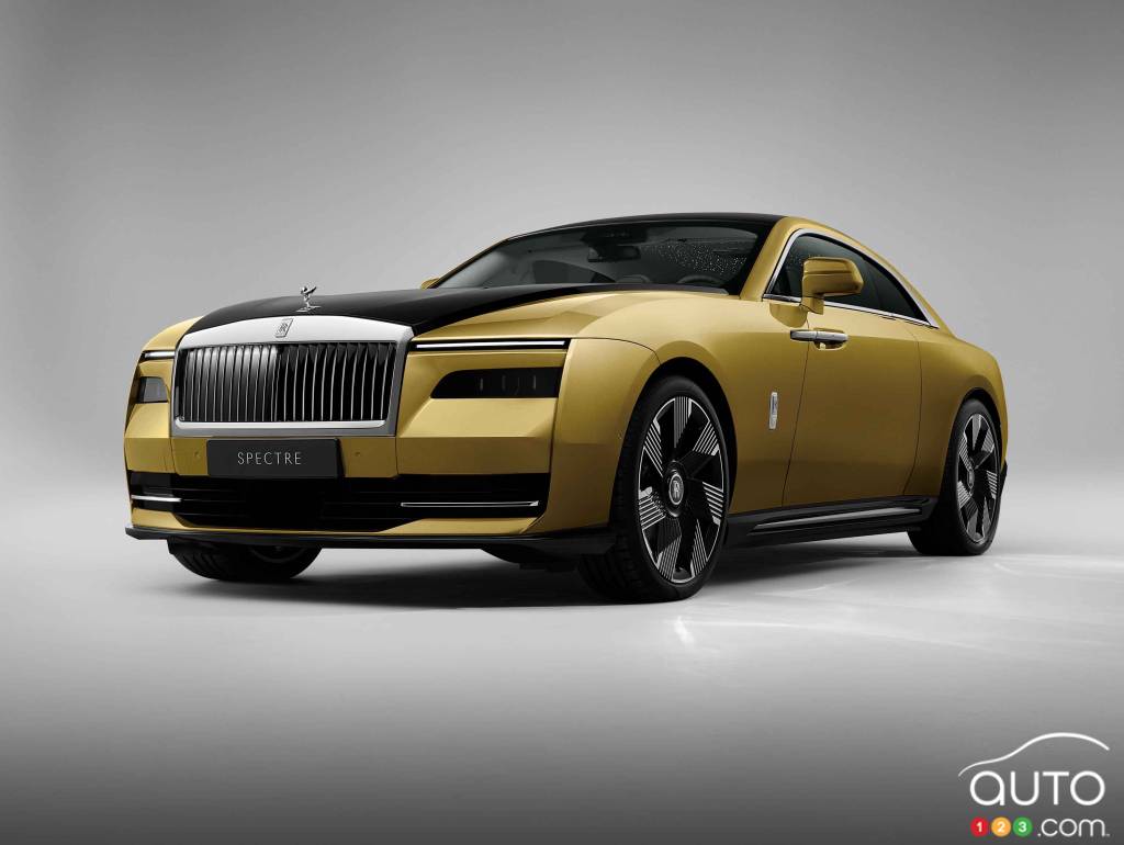 The 2024 Rolls-Royce Spectre