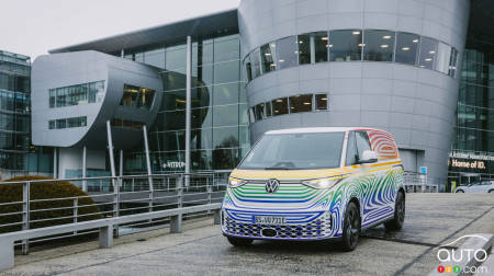 Volkswagen in Talks with Chinese Partners to Invest in German Plants