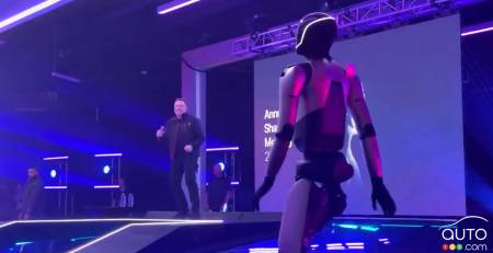 Tesla Shareholders Approve $1 Trillion Compensation Plan for Elon Musk