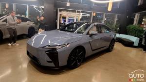 Lexus nous fait découvrir sa berline électrique ES