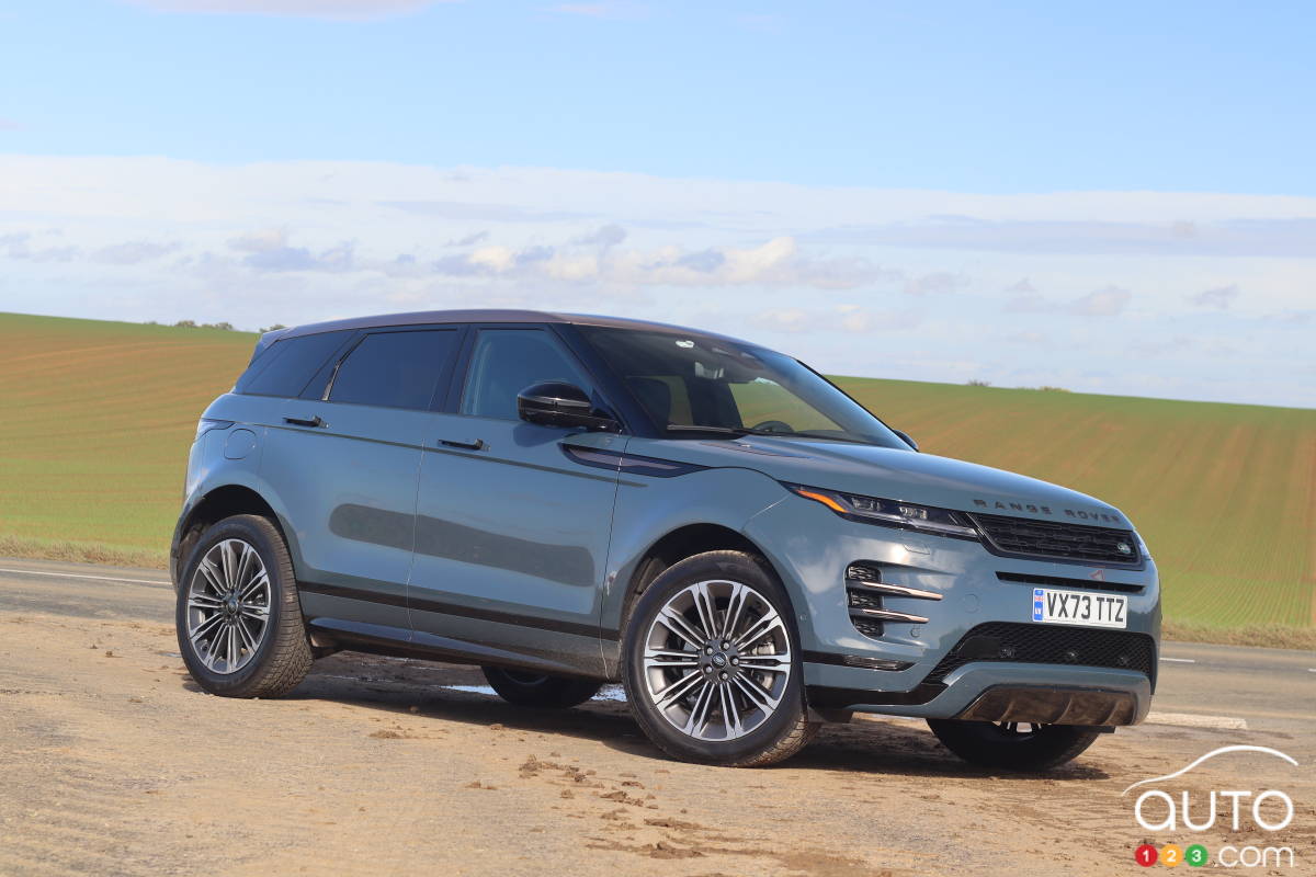Jaguar Land Rover recalls 21,000 Evoque SUVs | Car News | Auto123