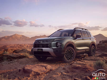 Mitsubishi Introduces Trail-Focused 2028 Outlander Diamond Trail Edition
