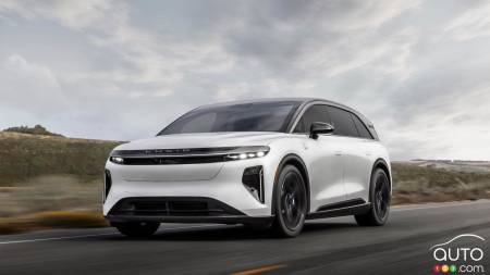 Lucid présente un Gravity GT-S à 1070 chevaux à Monterey