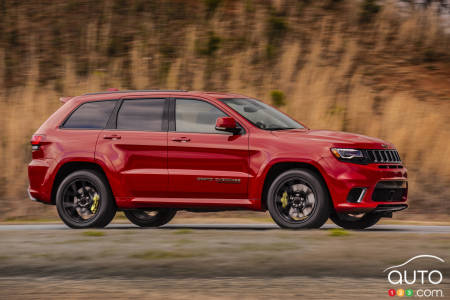 Jeep Recalls 330,000 Grand Cherokees due to Rear Suspension Springs That Could Detach