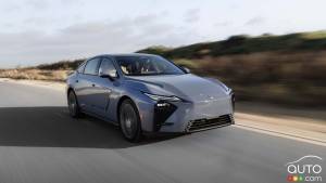 2027 Lexus ES Starts at $59,685 in Canada