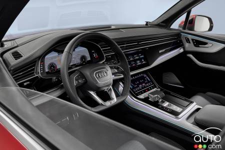 2020 Audi Q7, interior
