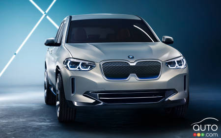 BMW iX3 concept