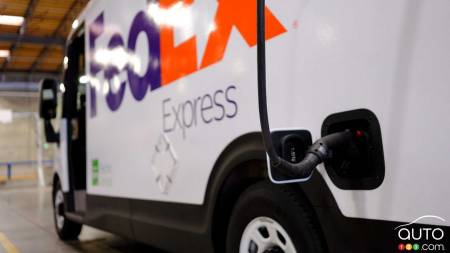 BrightDrop EV600, en chargement