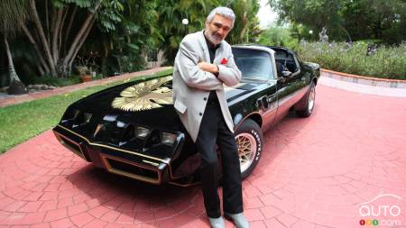 Burt Reynolds avec le Pontiac Trans Am 1979