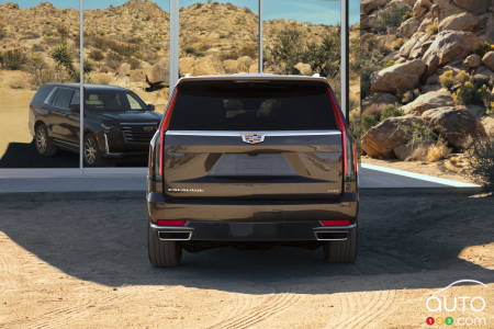 2021 Cadillac Escalade, rear