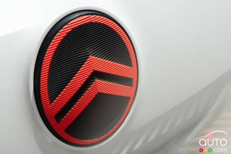 Citroën's new logo, fig. 2