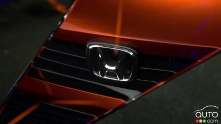 2022 Honda Civic, front badging