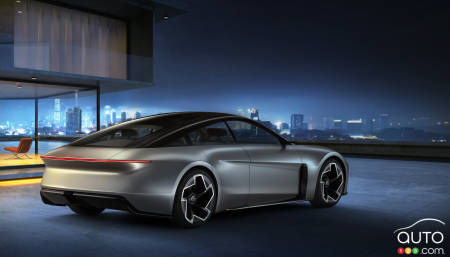 Chrysler Halcyon concept unveiled